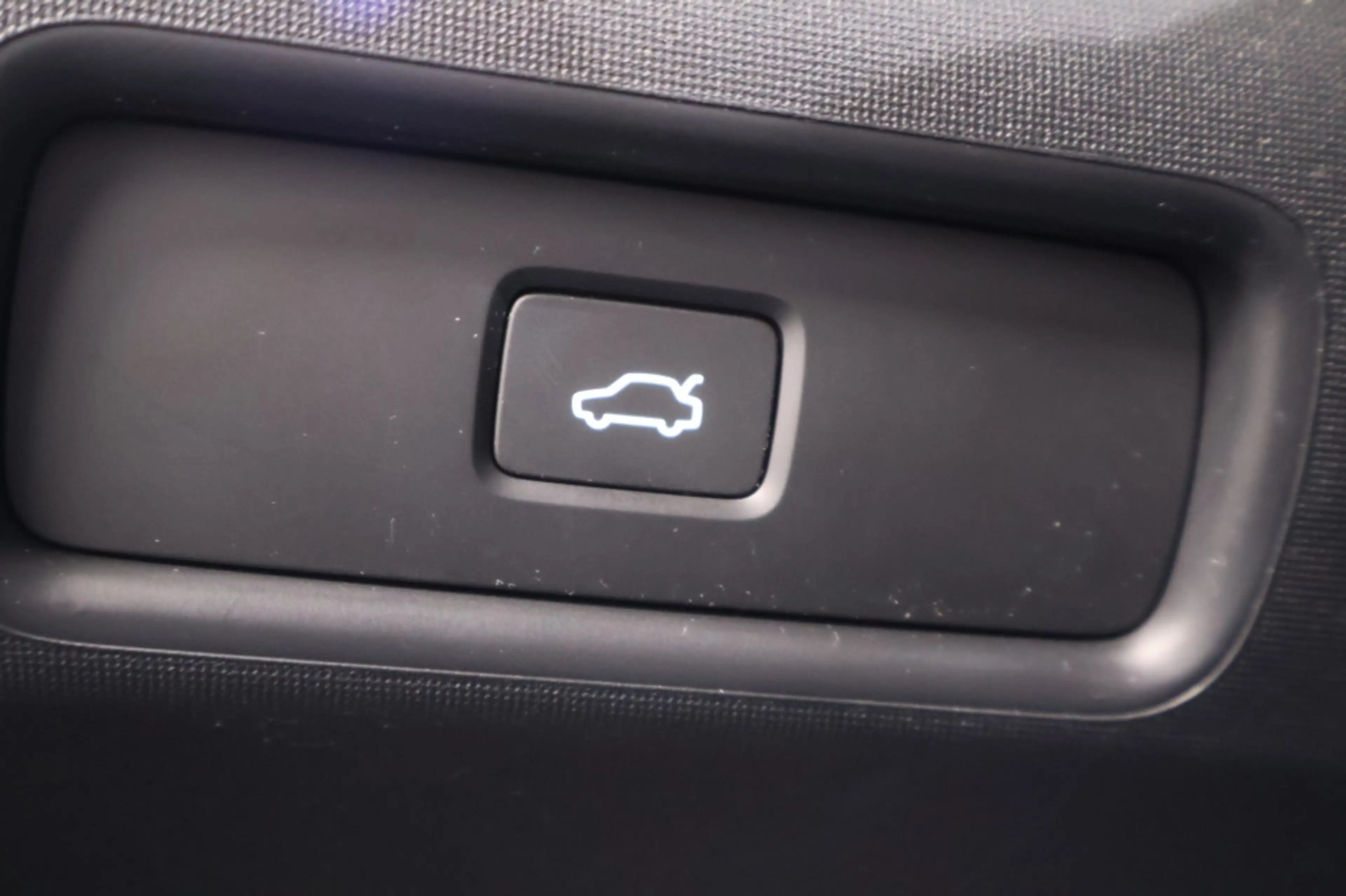 Polestar 2 Long Range Dual Motor BST 270 edition 78 kWh — photo 9