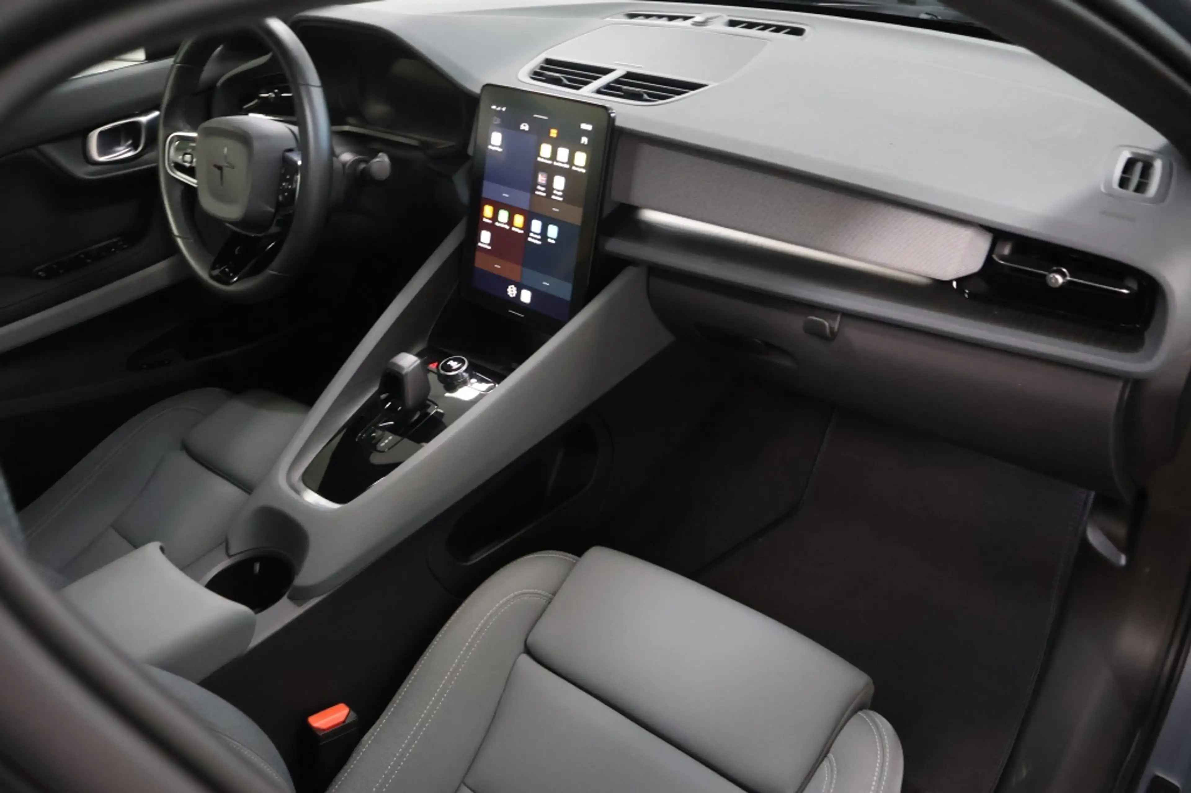 Polestar 2 Long Range Dual Motor BST 270 edition 78 kWh — photo 12