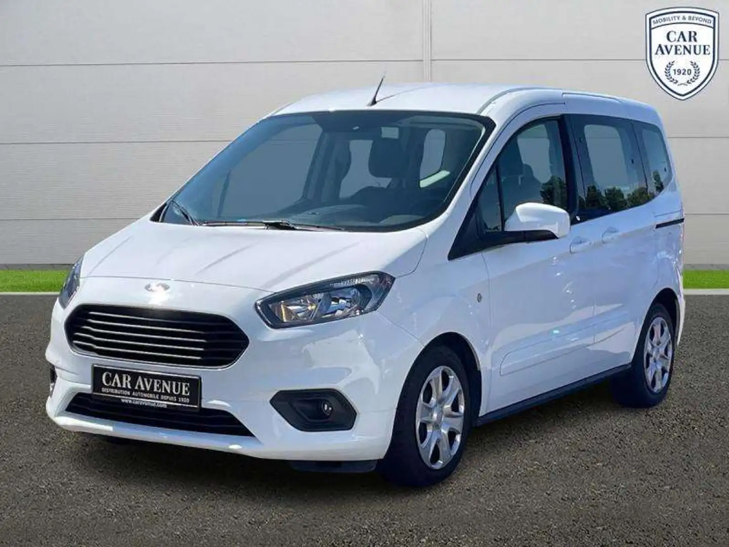 Ford Transit Tourneo Trend Blanc - 1