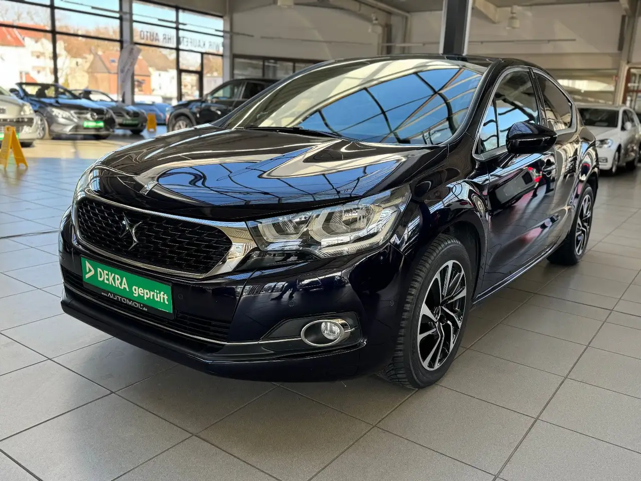DS Automobiles DS 4