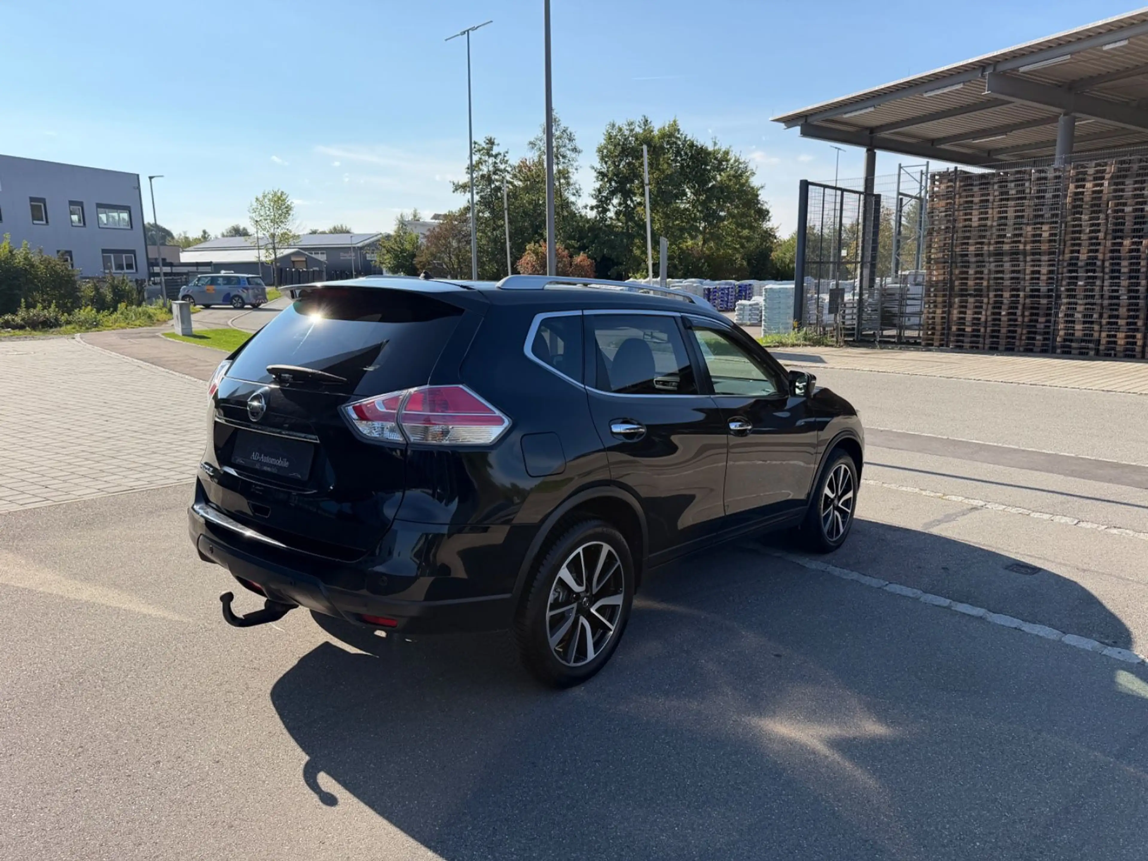 Nissan X-Trail Tekna 1.6 dCI 4X4 Aut Leder AHK E6 Xenon — photo 8