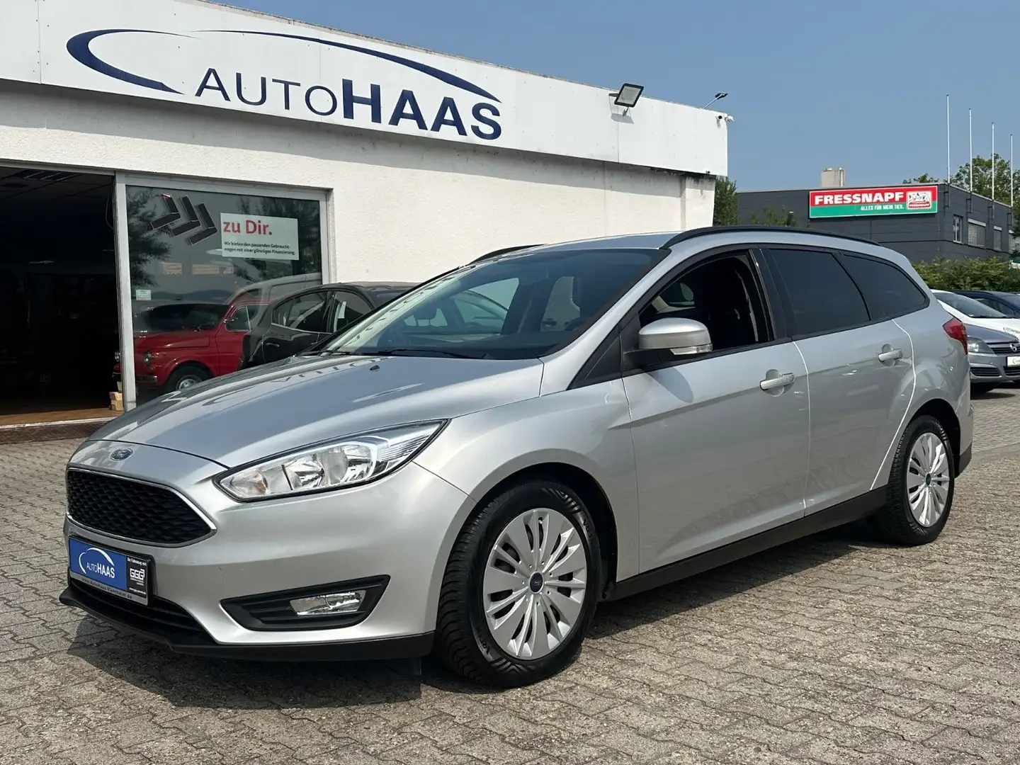 Ford Focus Turnier Business*Navi*AppLink* Silber - 1