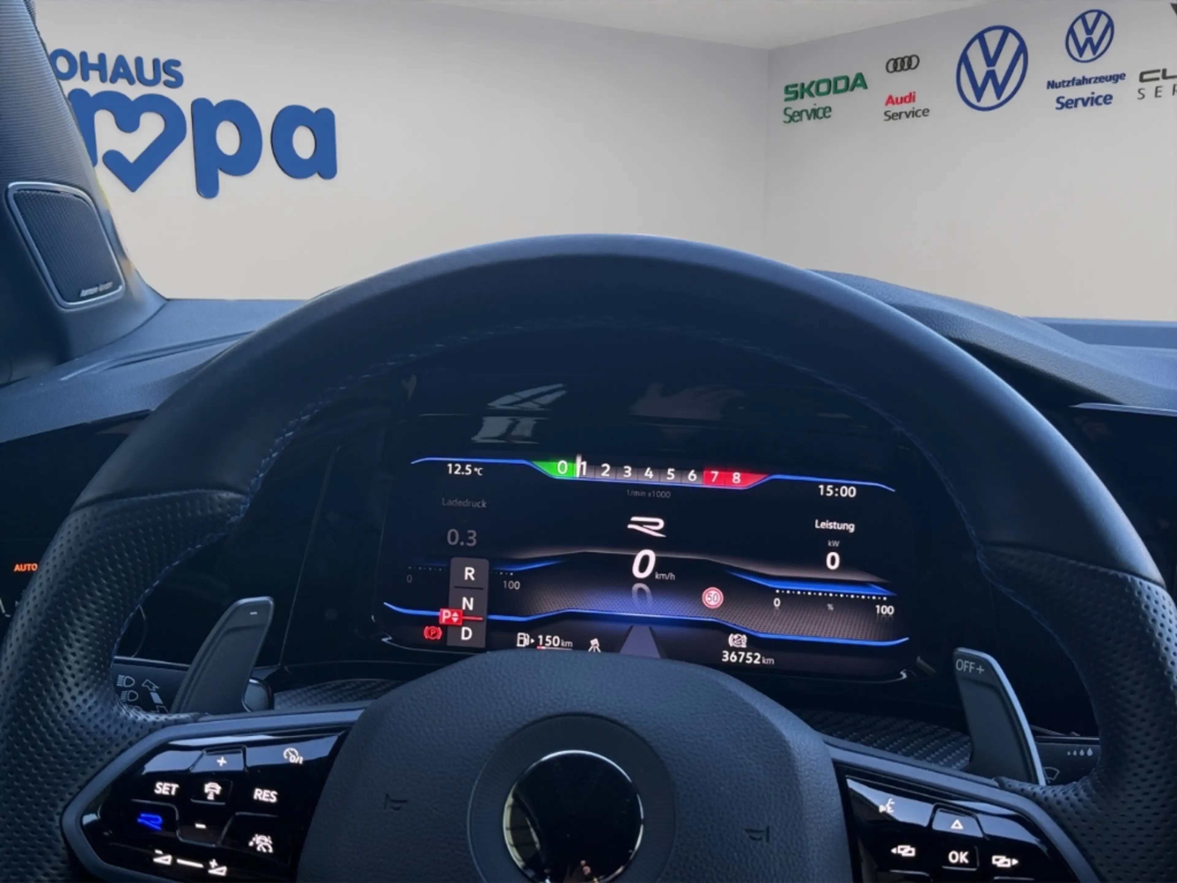 Volkswagen Golf R ''20 Years'' 2.0 TSI DSG,ACC,Harman-Kardon,RFK,SHZ — photo 10
