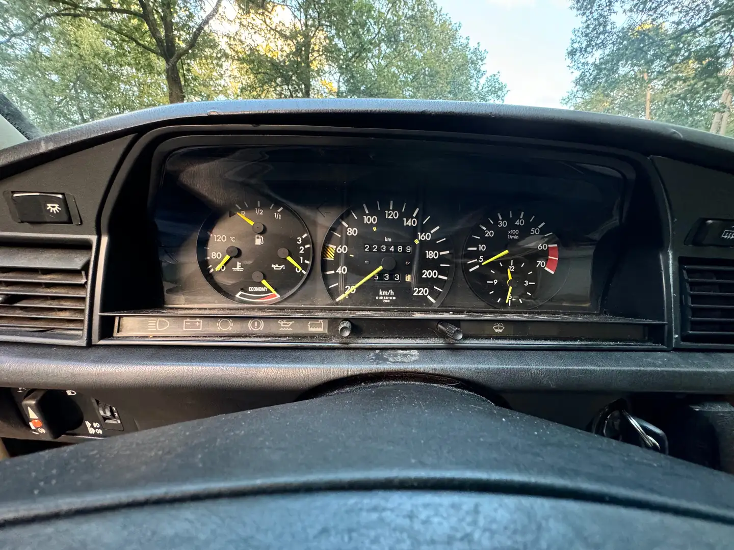 Mercedes-Benz 190 190E 2.0 - 2