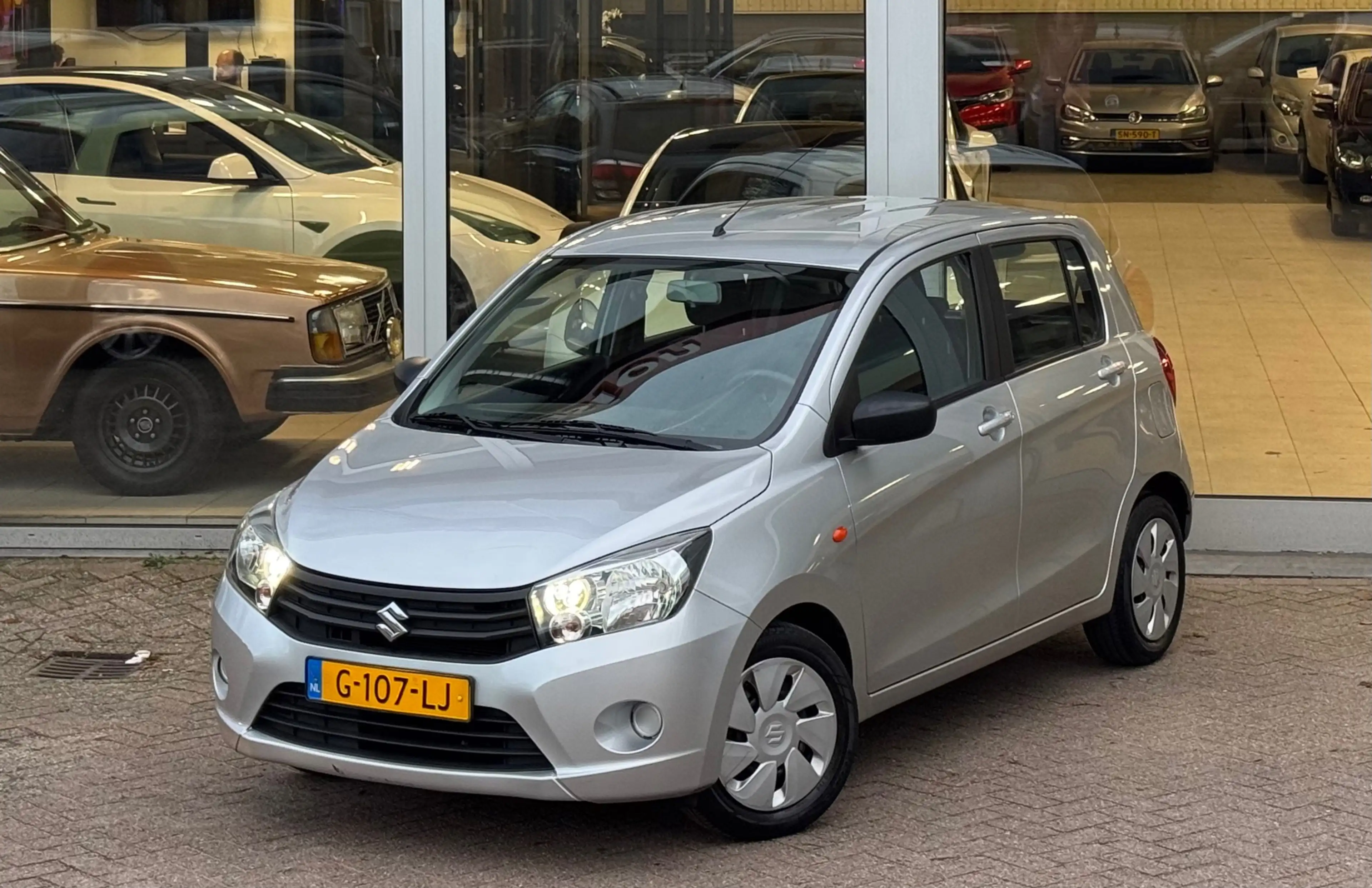 Suzuki Celerio 1.0i Comfort 2e Eigenaar Airco APK 23-10-2027 — photo 14