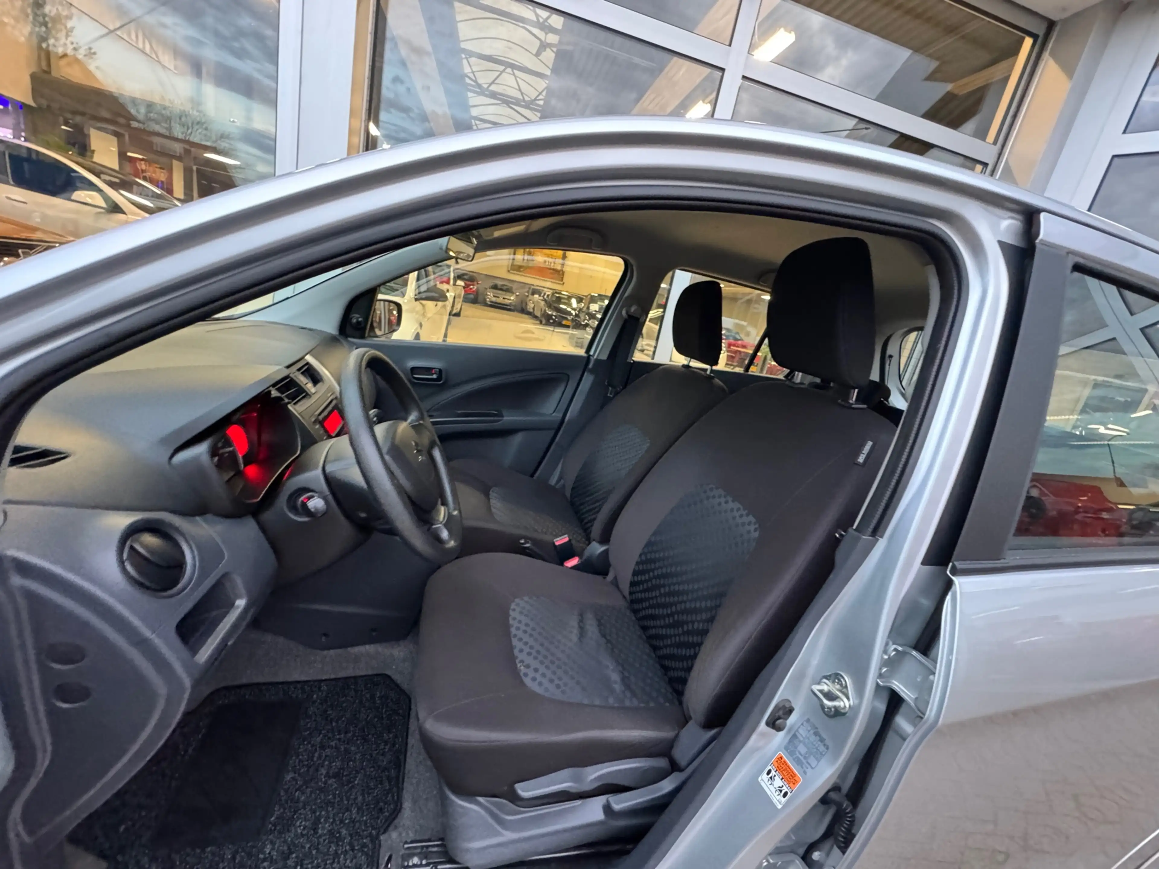 Suzuki Celerio 1.0i Comfort 2e Eigenaar Airco APK 23-10-2027 — photo 9