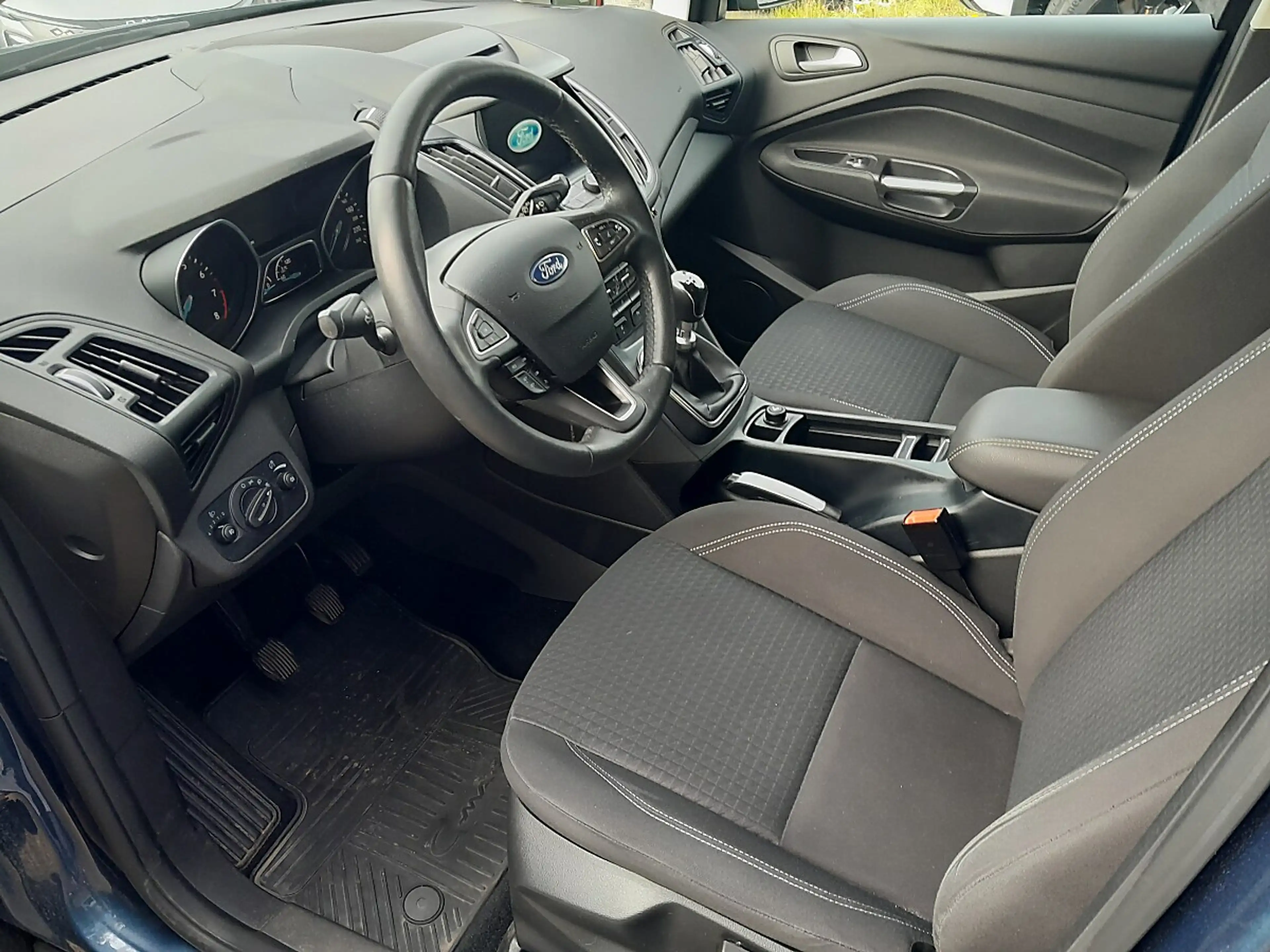 Ford C-Max C-MAX Trend 1,0 EcoBoost S/S — photo 8