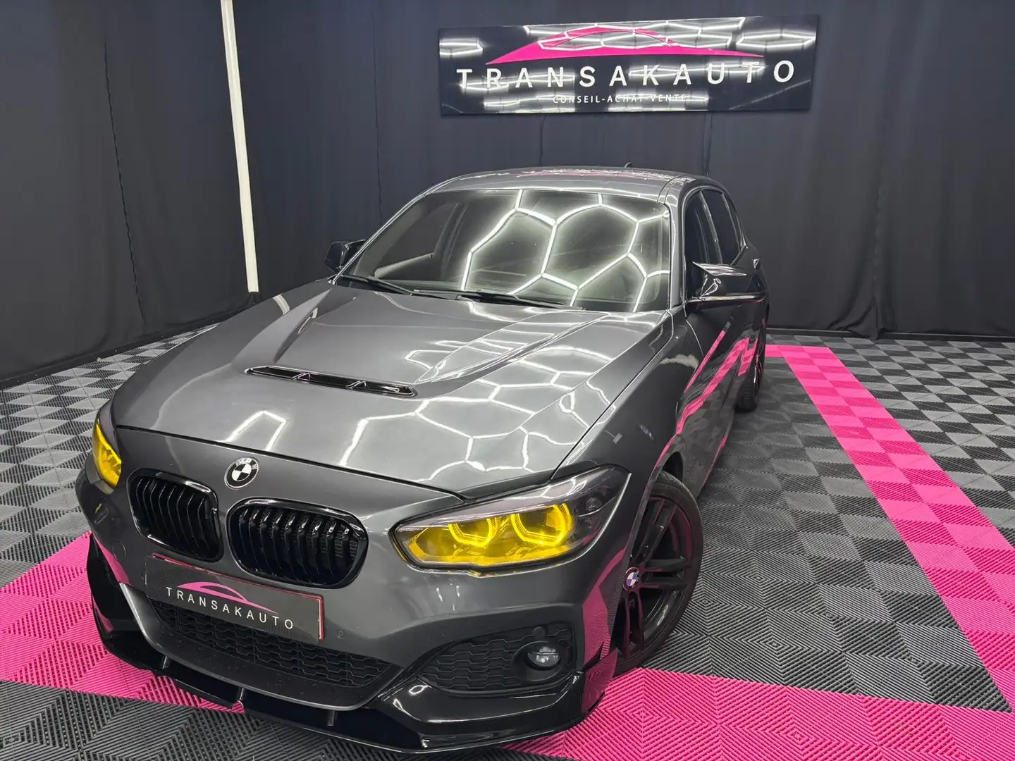 BMW 118 /Pack M/ Ciel Etoilé/ Maxton / GARANTIE 12 MOIS Grau - 1