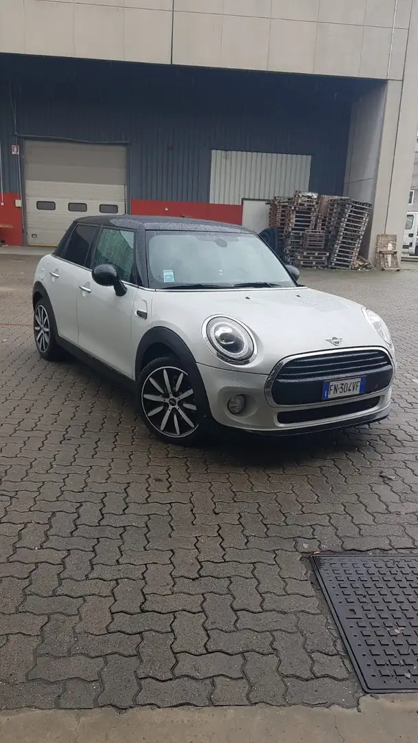 MINI Cooper D 1.5 Boost 5p my18 - 1