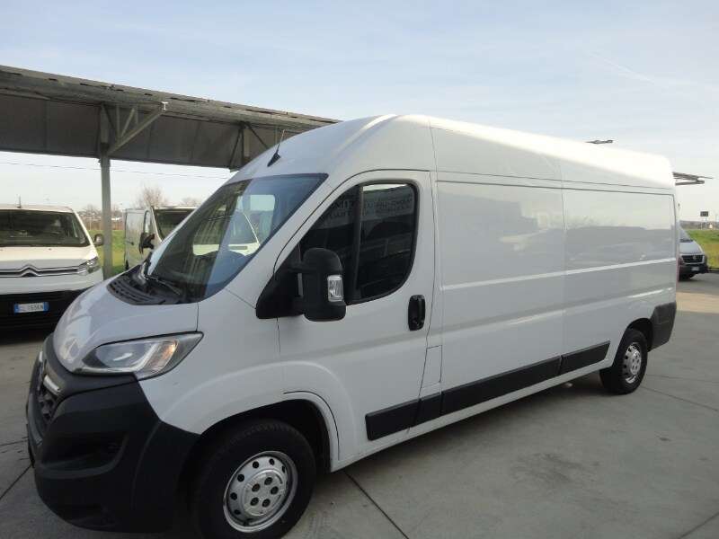 2022 Opel Movano