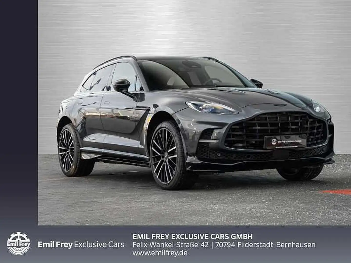 Aston Martin DBX 707 V8 4x4 MY25 Grau - 1
