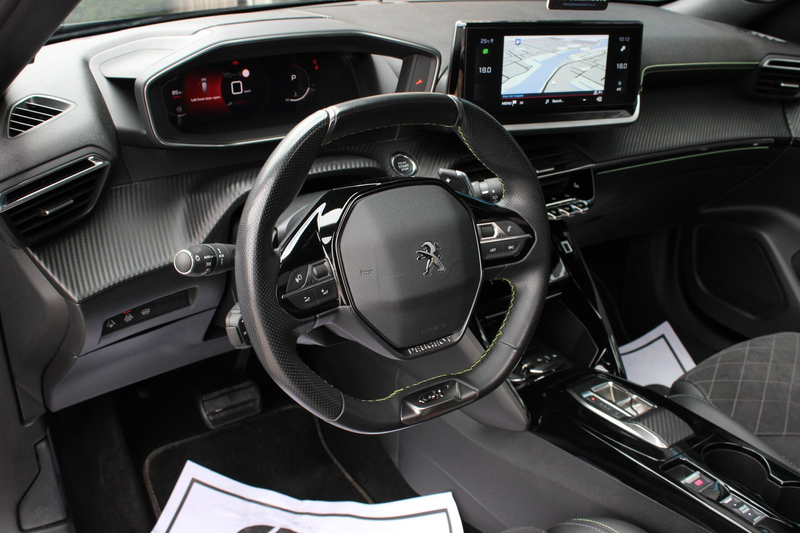 Peugeot 2008 1.2 PureTech GT Pack PANO | STOELVERW | ACC — photo 13