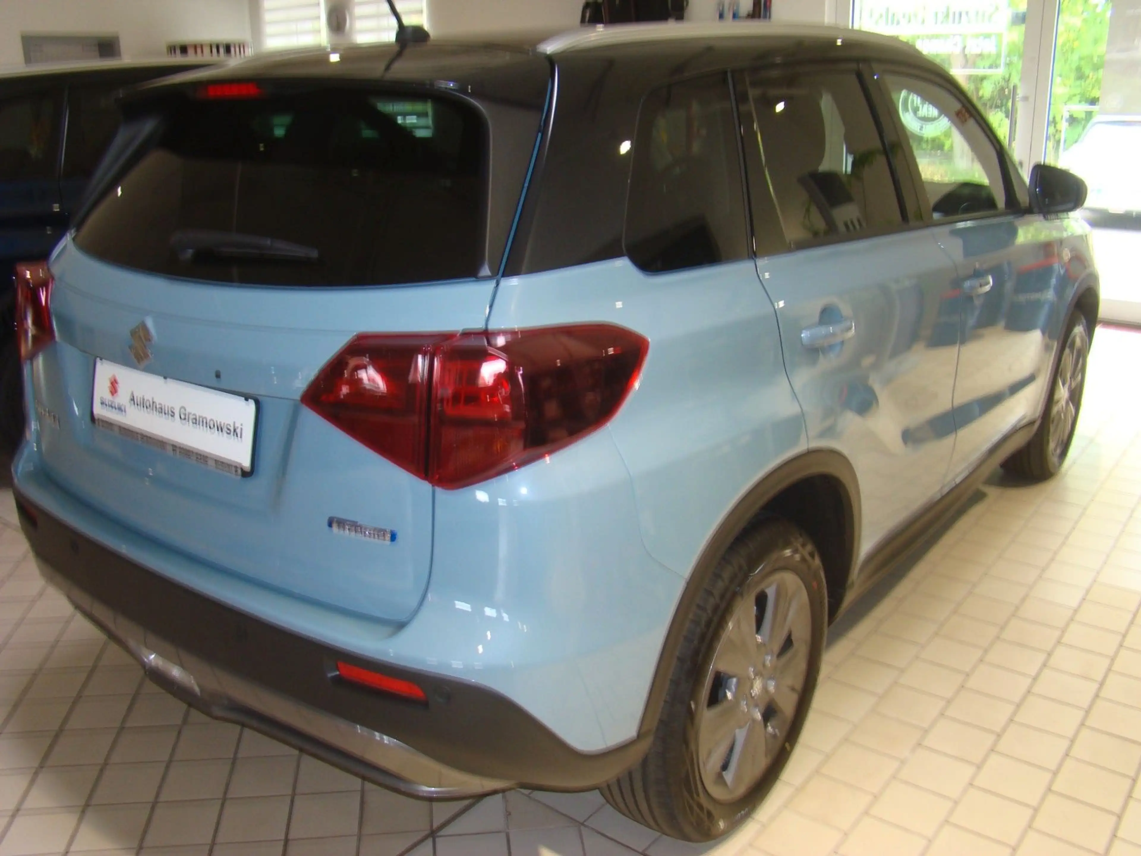 Suzuki Vitara 1.4 BOOSTERJET Hybrid Comfort Allgrip — photo 15