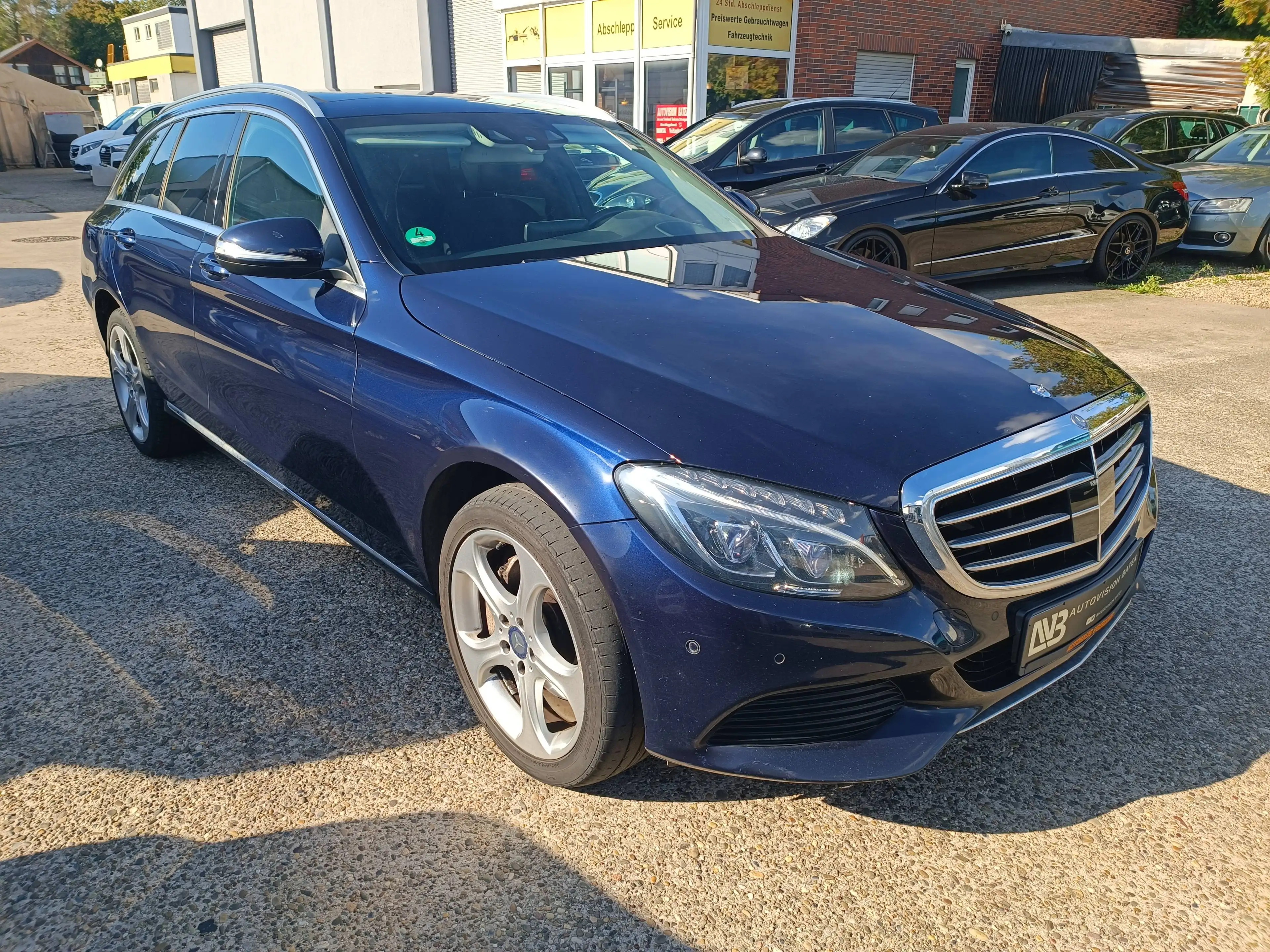 Mercedes-Benz C 250 C-Klasse T 7G-TRONIC Exclusive,Navi,Pano,LED,Head-UpAHK, — photo 3