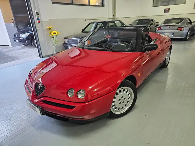 Alfa Romeo Spider 916 S2