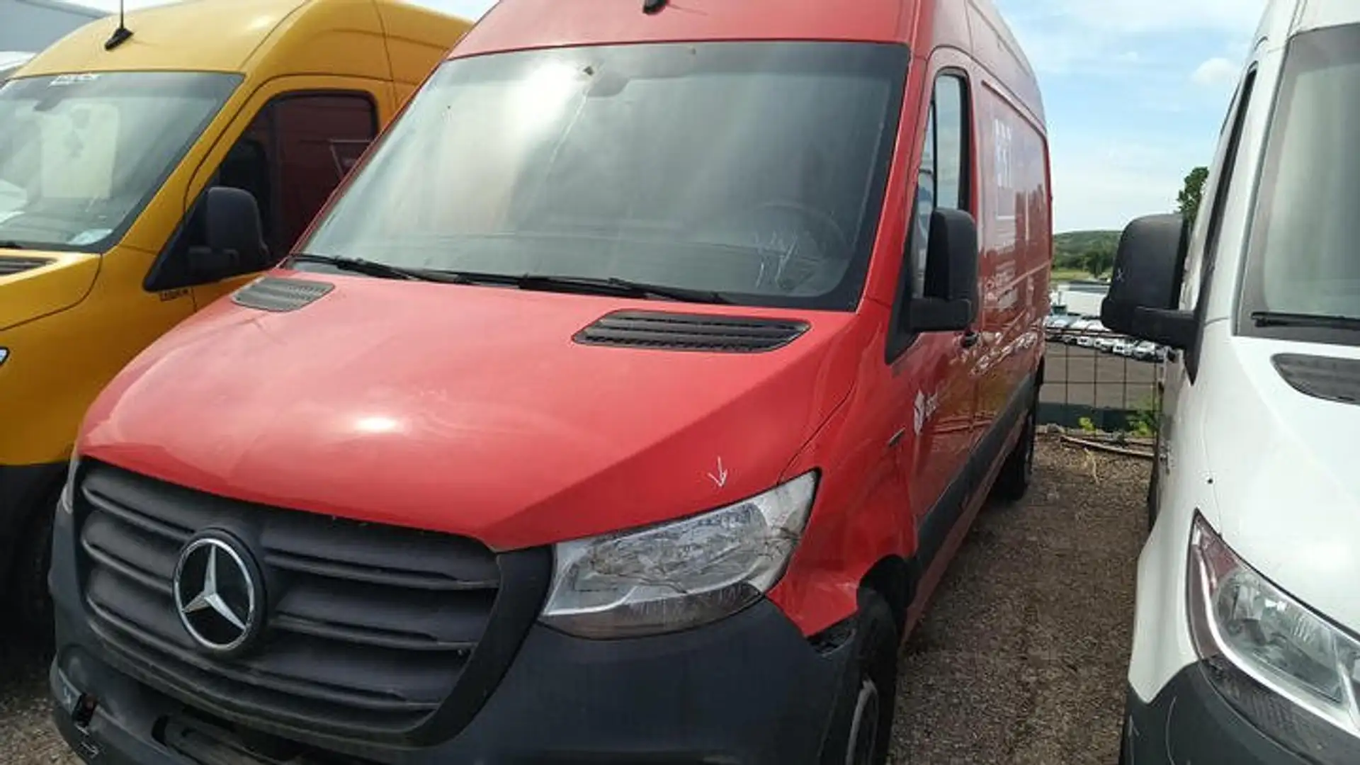 Mercedes-Benz Sprinter 100% elettrico p: 929kg eSprinter  TG: GG160WT Rosso - 2