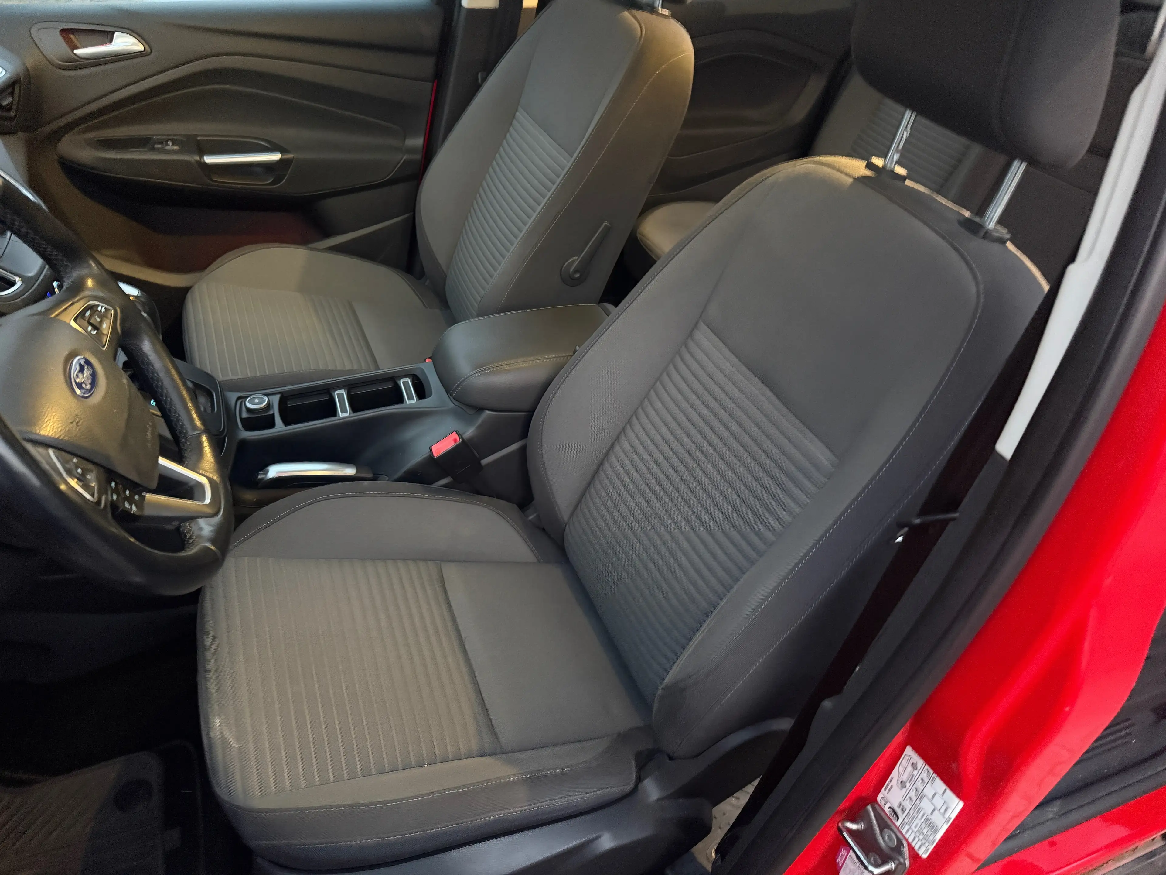 Ford Grand C-Max Titanium Automatik — photo 10