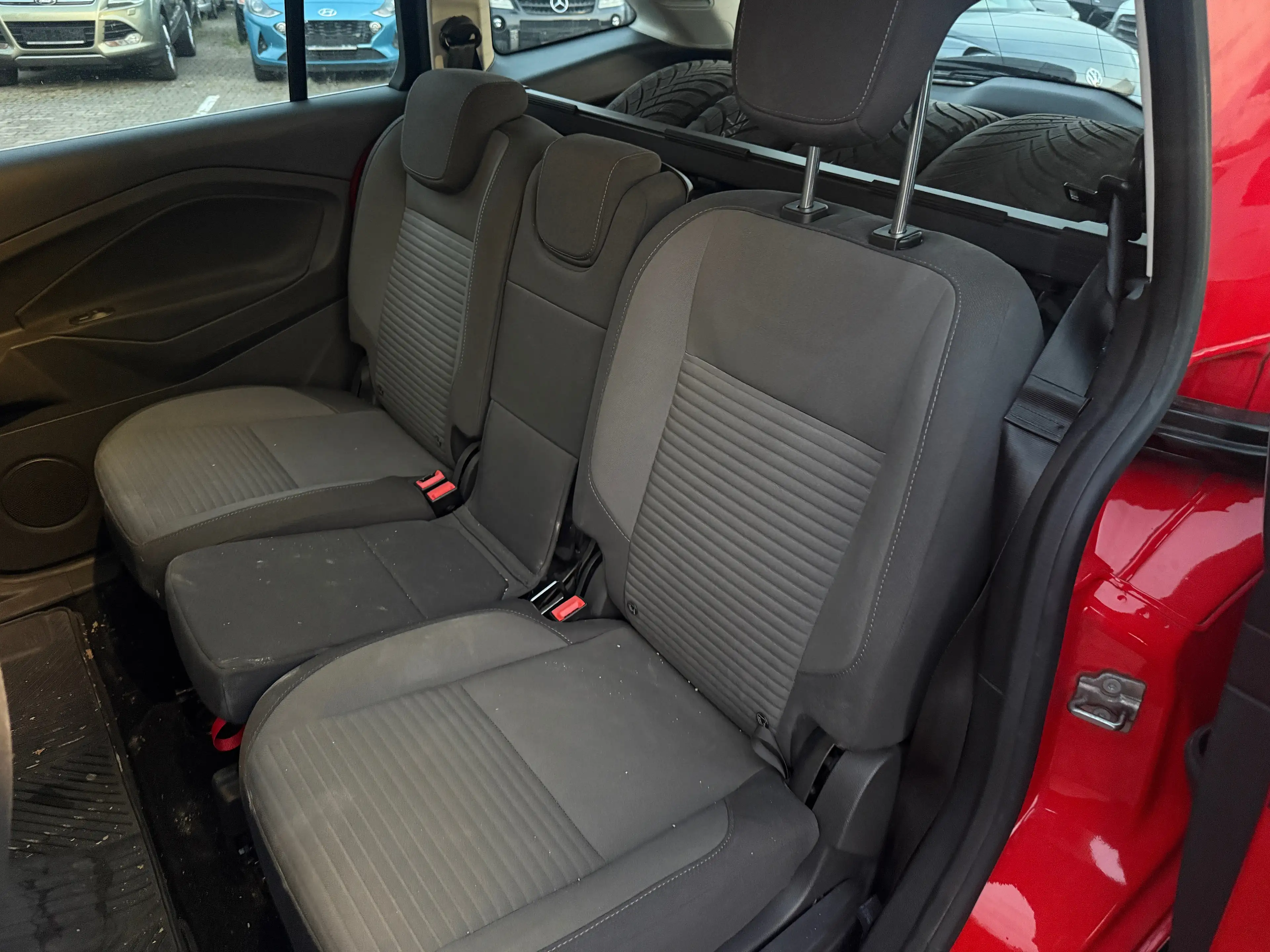Ford Grand C-Max Titanium Automatik — photo 6