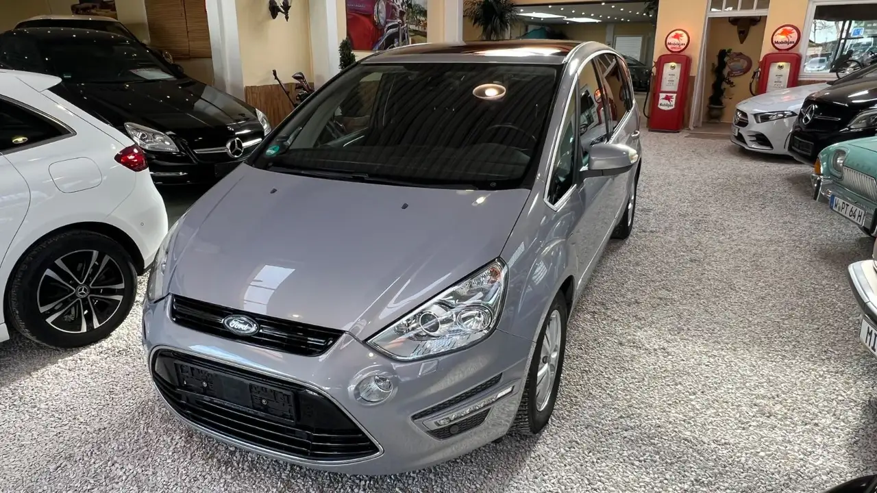 Ford S-Max