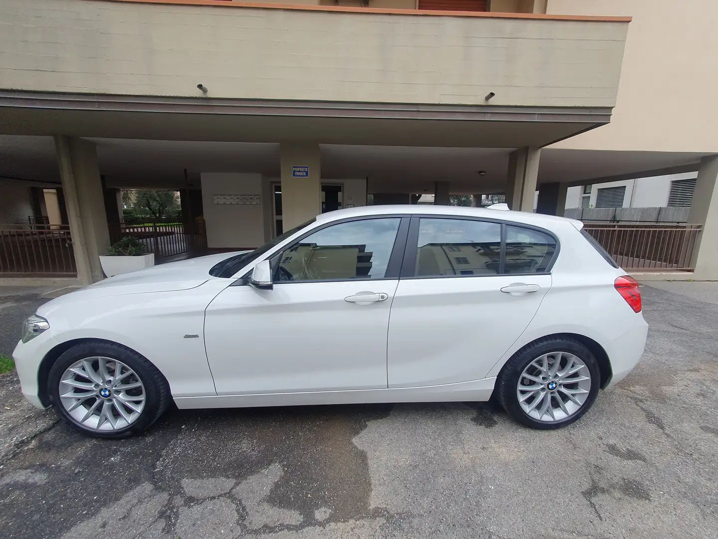BMW 118 118d 5p Msport Bianco - 2