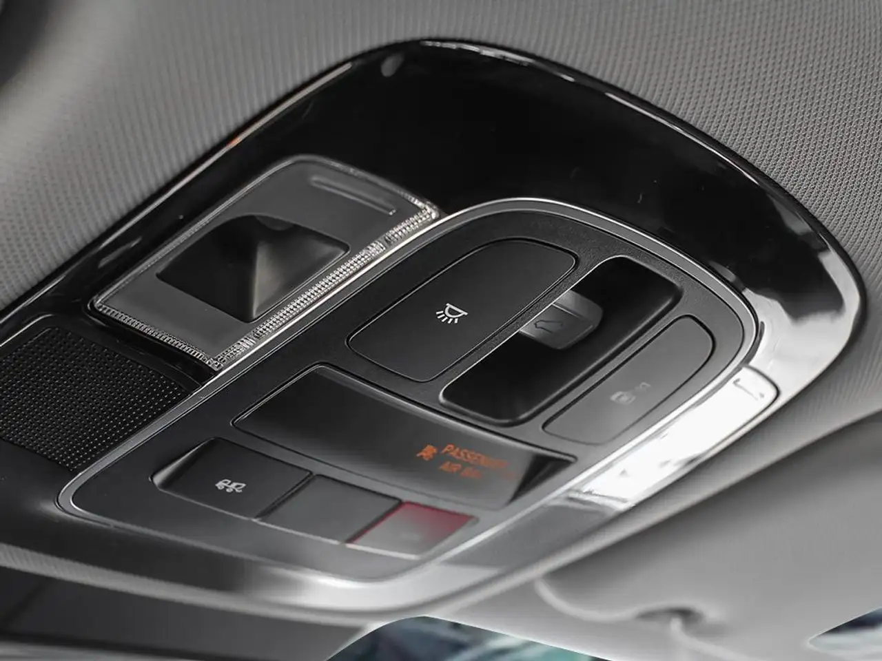 Hyundai SONATA снимка Hyundai SONATA