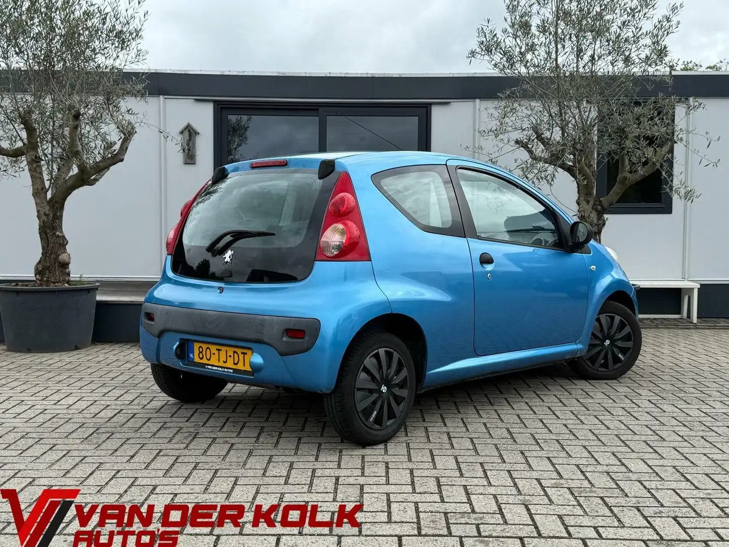 Peugeot 107 1.0-12V XR Nieuwe APK! Синій - 2