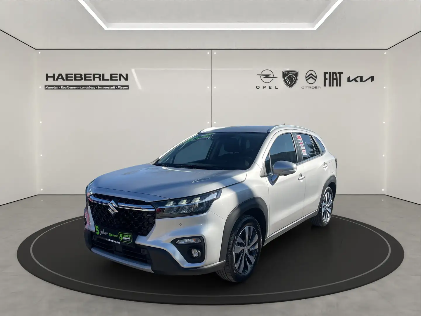 Suzuki SX4 S-Cross 1.5 Dualjet *360° Kamera+Tempomat+Navi* Срібний - 2