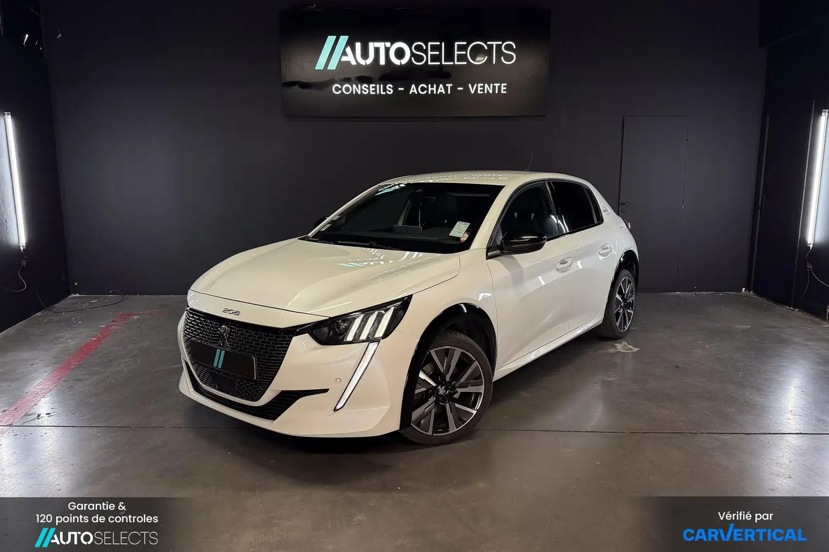 Peugeot 208 GT Line 1,2 Puretech 100cv | Distribution neuve |  Blanc - 1