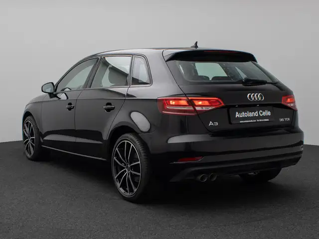 Audi A3 view 9