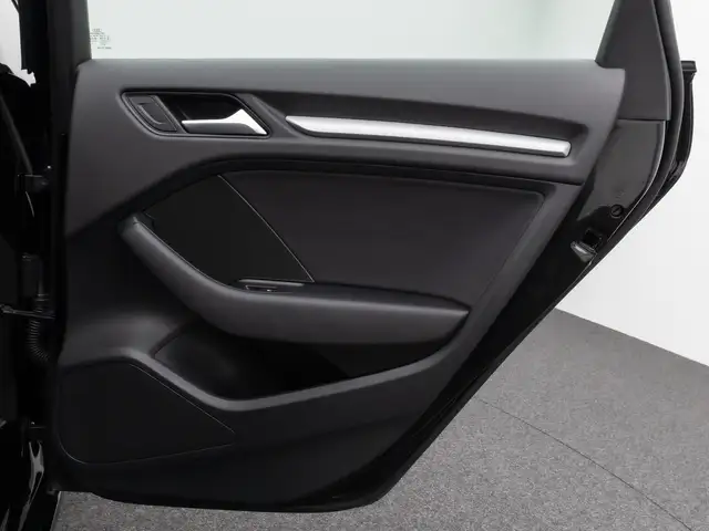 Audi A3 view 28