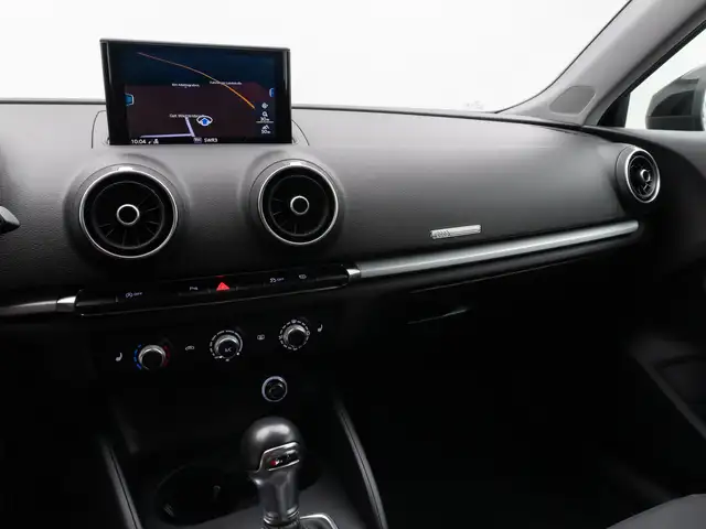 Audi A3 view 21
