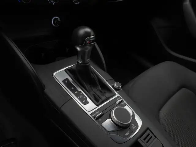 Audi A3 view 22