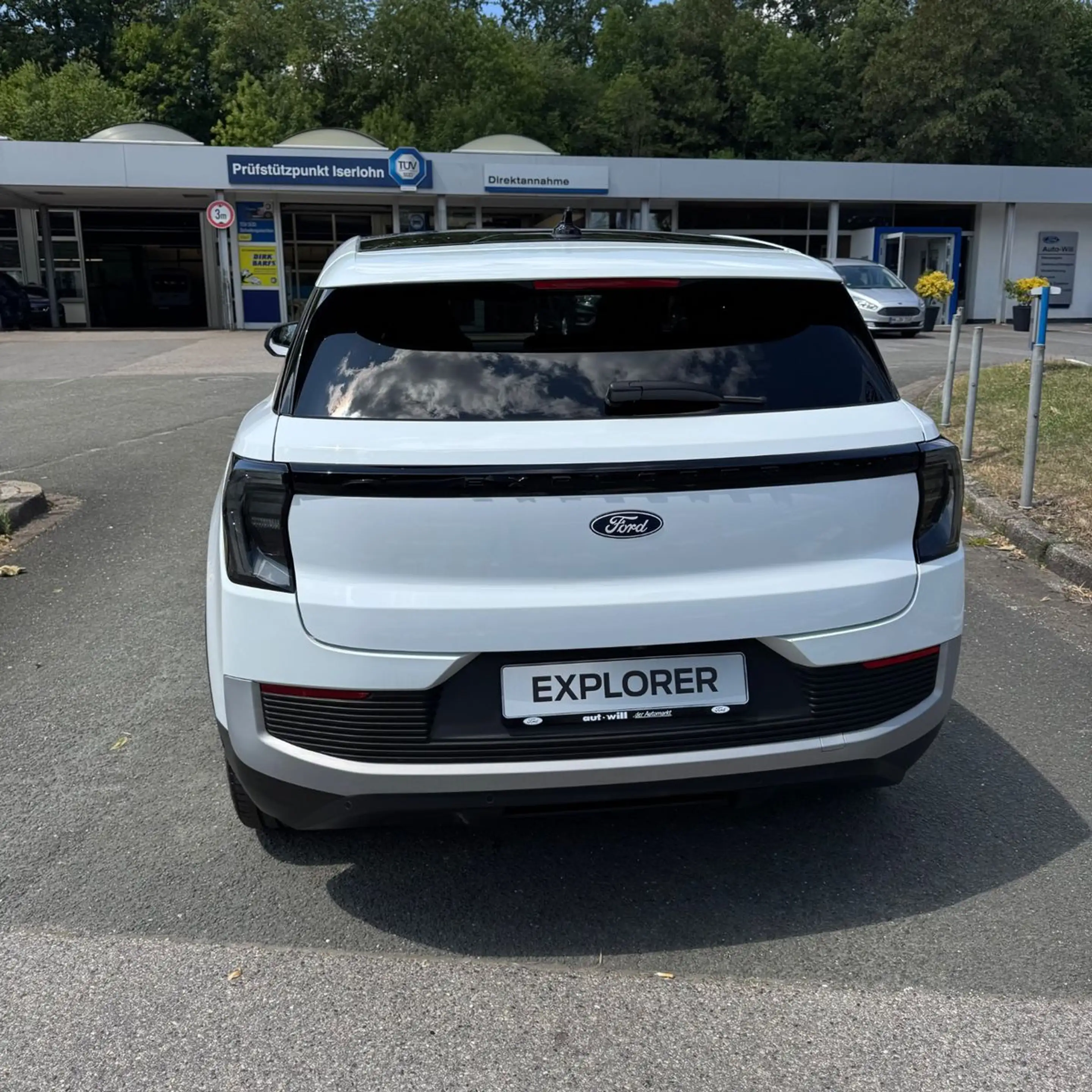 Ford Explorer Premium AWD *Fahrer Assistenzpaket*B&O* — photo 9