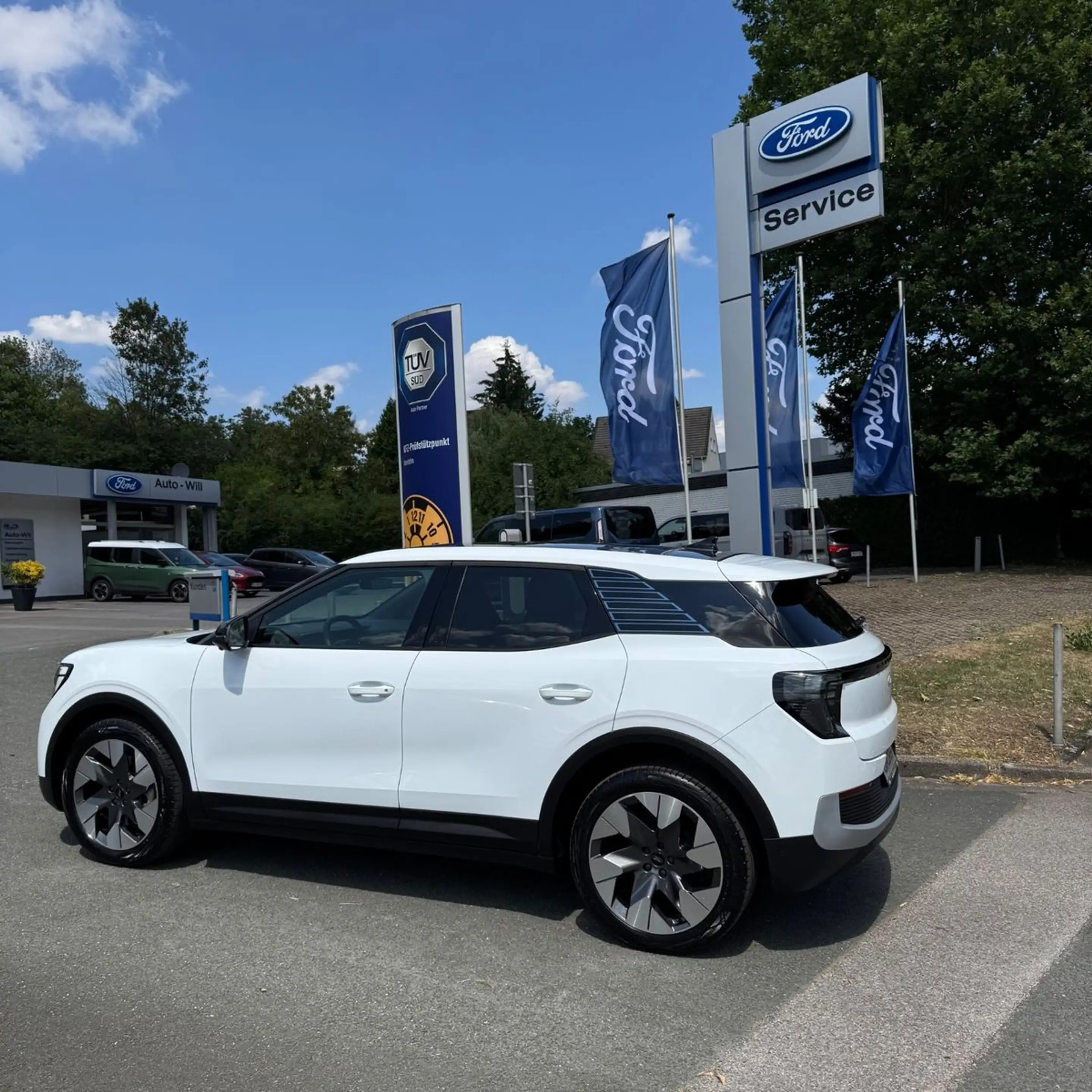 Ford Explorer Premium AWD *Fahrer Assistenzpaket*B&O* — photo 7