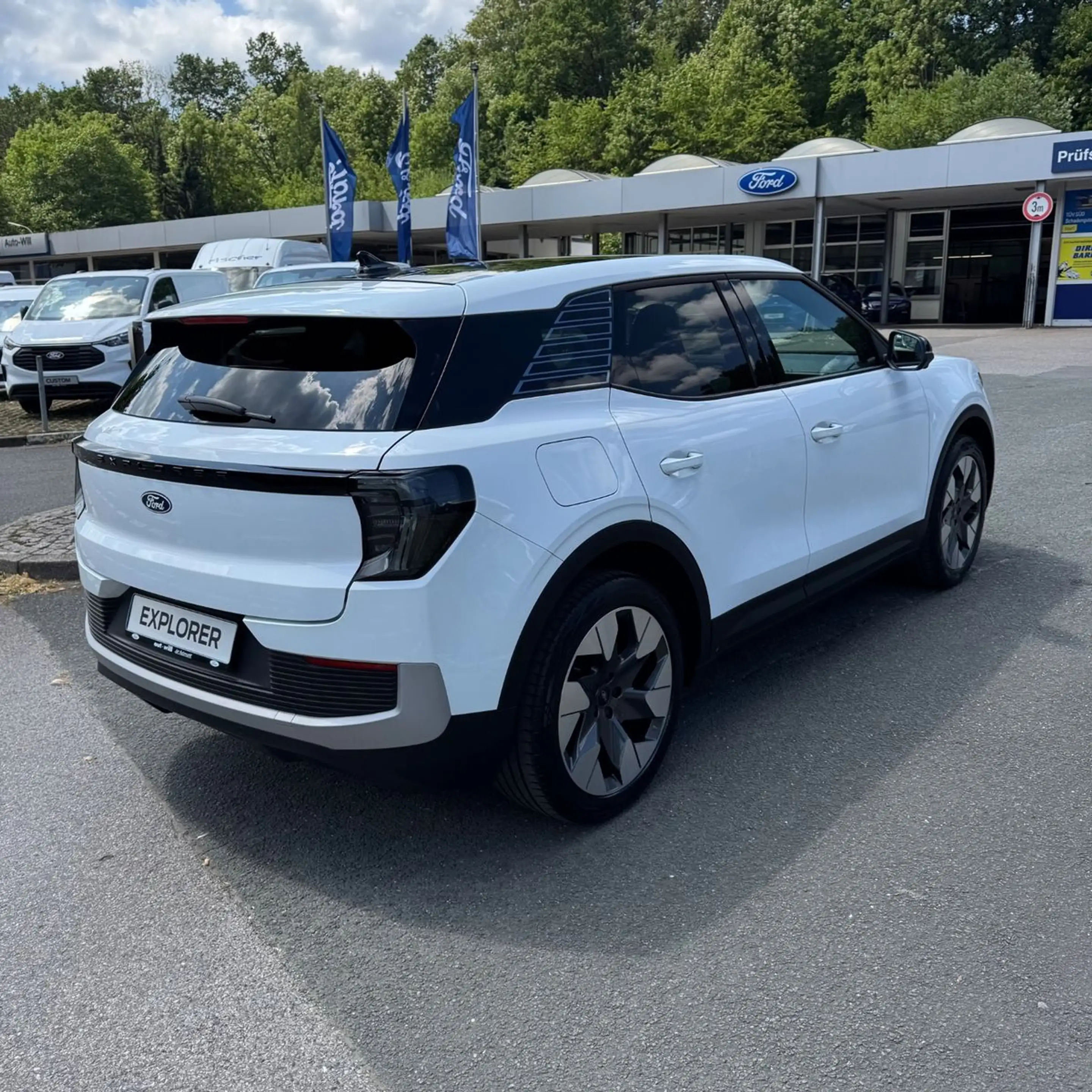 Ford Explorer Premium AWD *Fahrer Assistenzpaket*B&O* — photo 10