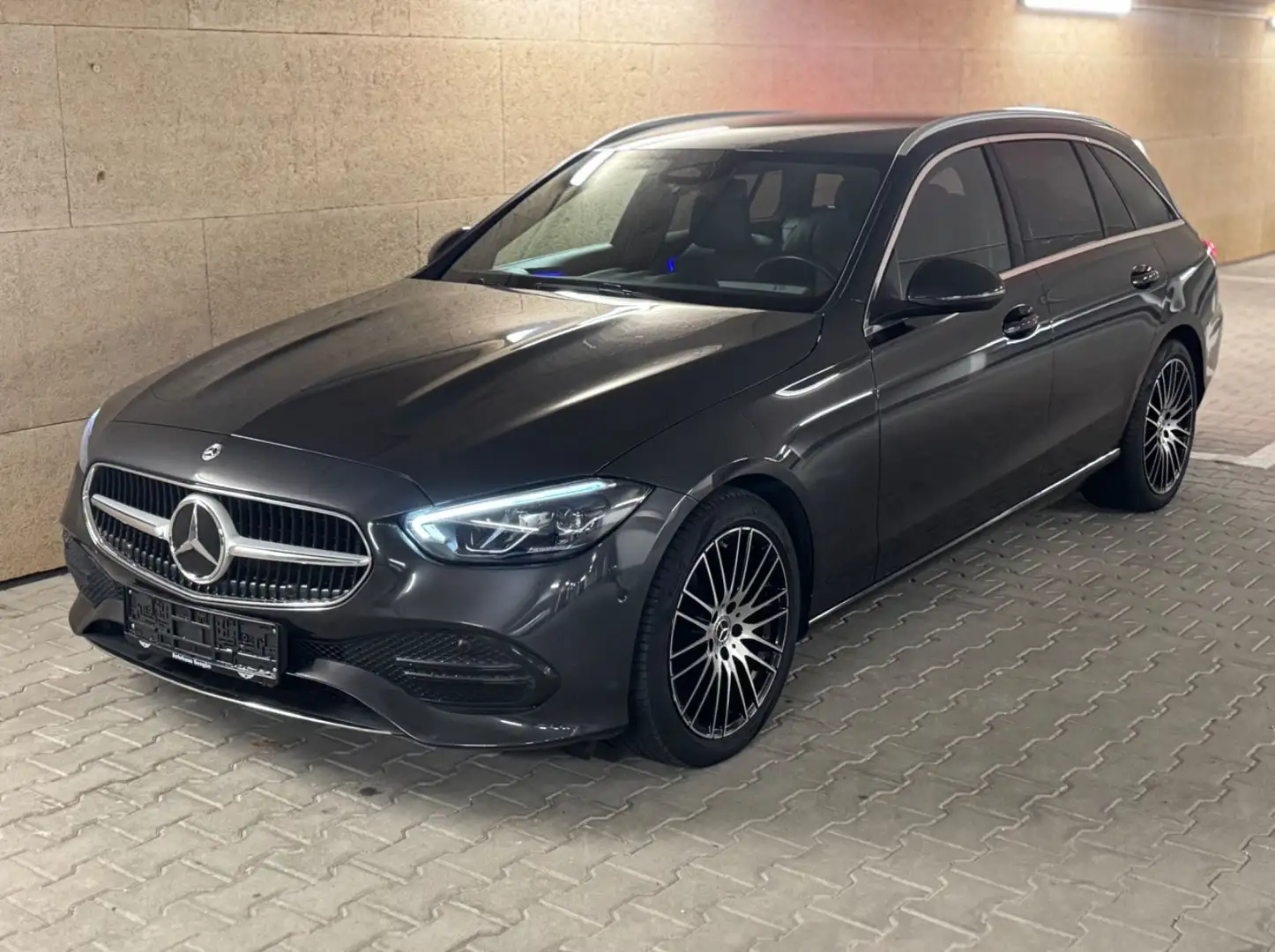 Mercedes-Benz C 200 d T AVANTGARDE MEMO KAM AMBI LED TWA MBUX Grijs - 1