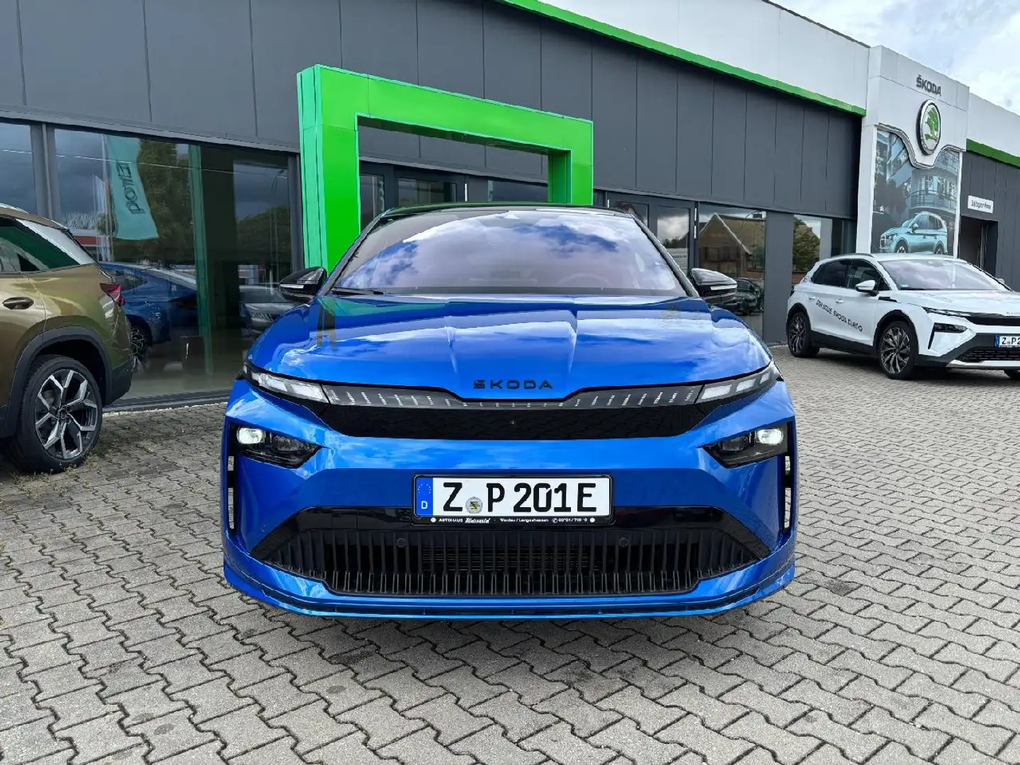 Skoda Enyaq 85 Sportline AHK*Canton*360 Kamera* Bleu - 2