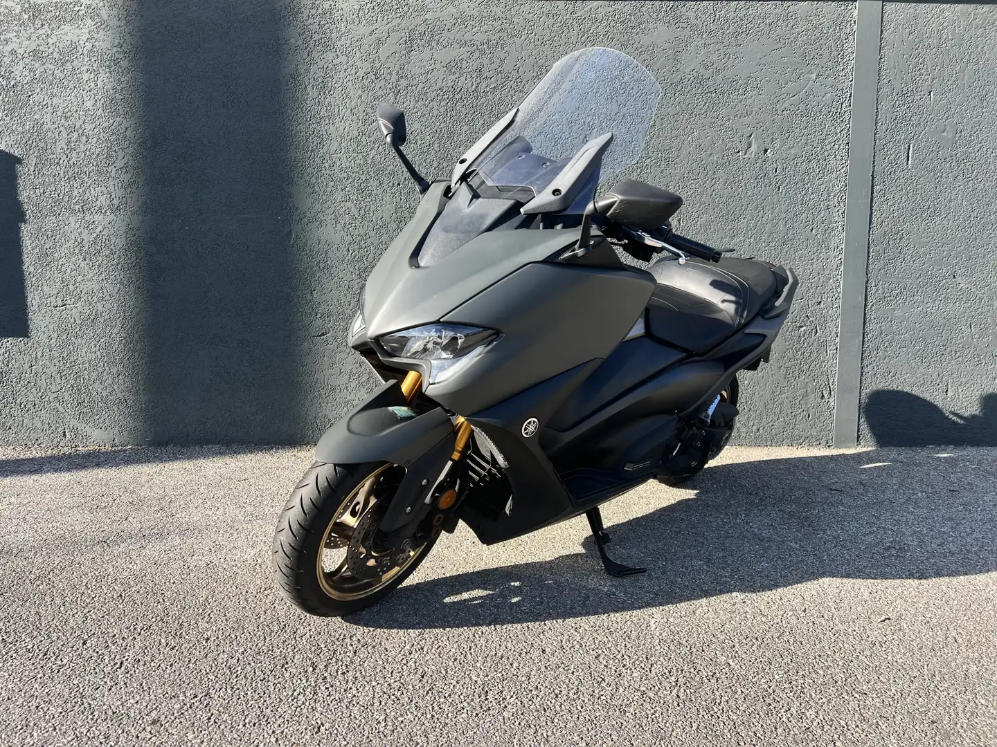 Yamaha TMAX 560 Gri - 2