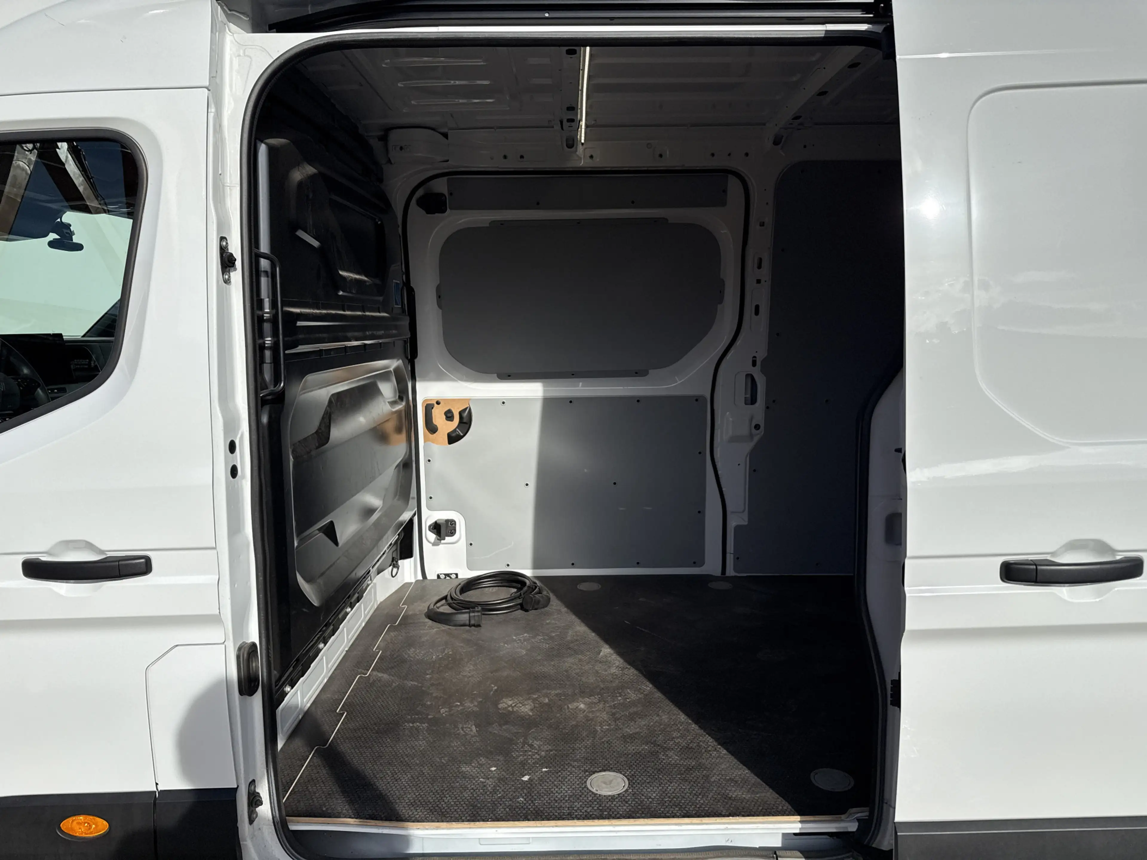 Renault Master E-Tech Advance Long Range 87 kWh 143PK L3H2 Elektr — photo 14
