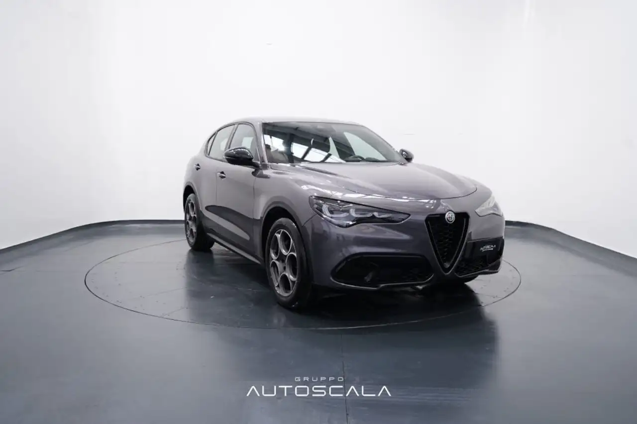 Alfa Romeo Stelvio 2024 — фото 8