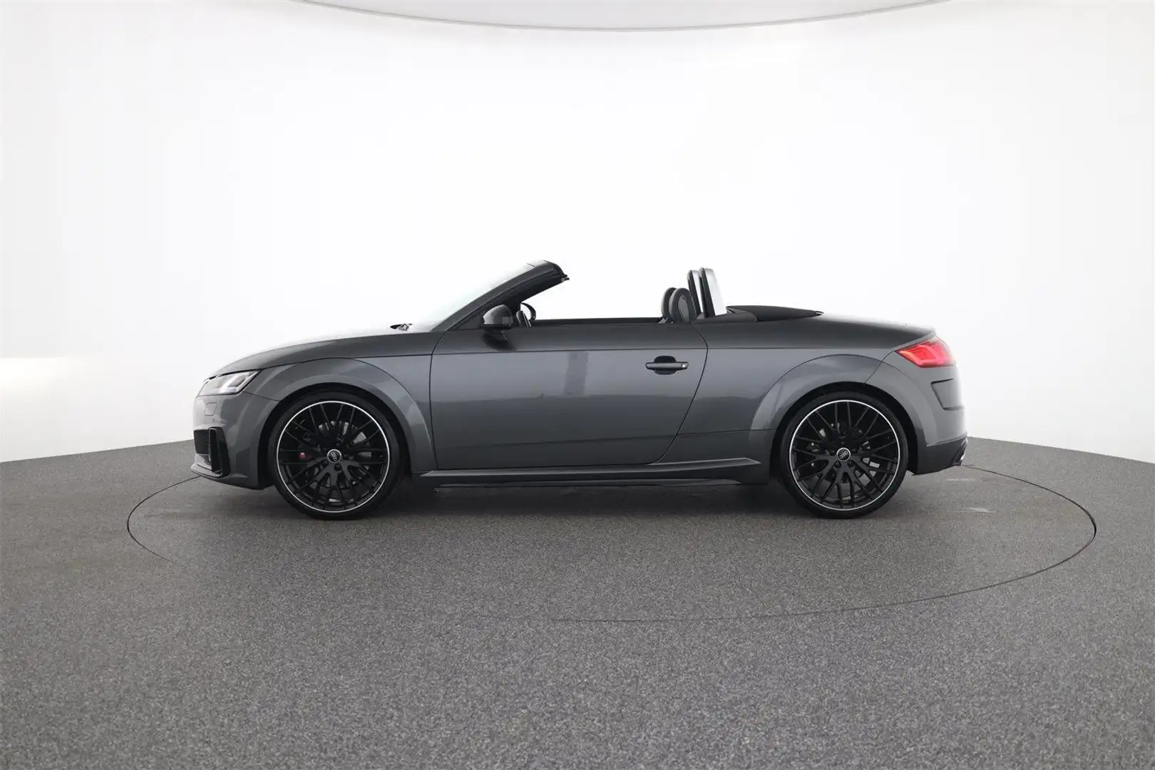 Audi TTS Roadster TFSI quattro S-tr Grau - 2