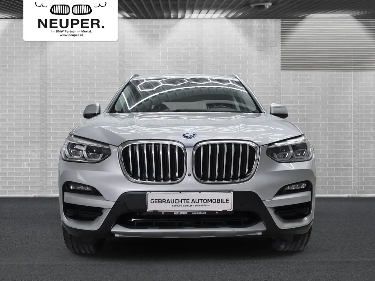 BMW X3 xDrive20d Silber - 2