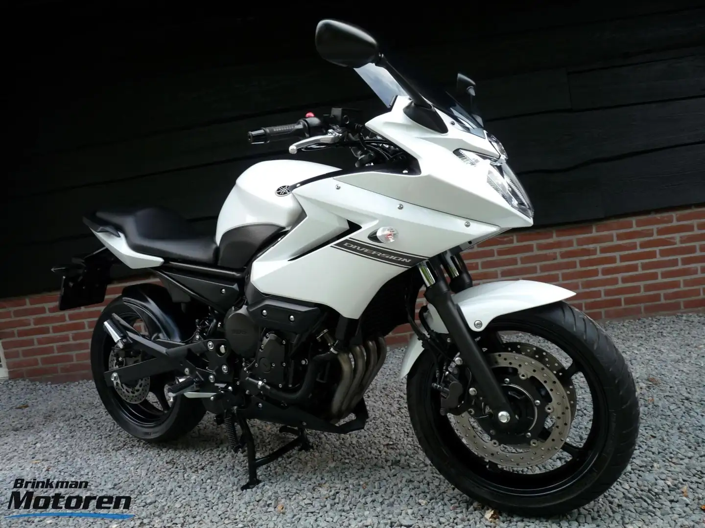 Yamaha XJ 6 ABS Blanco - 1