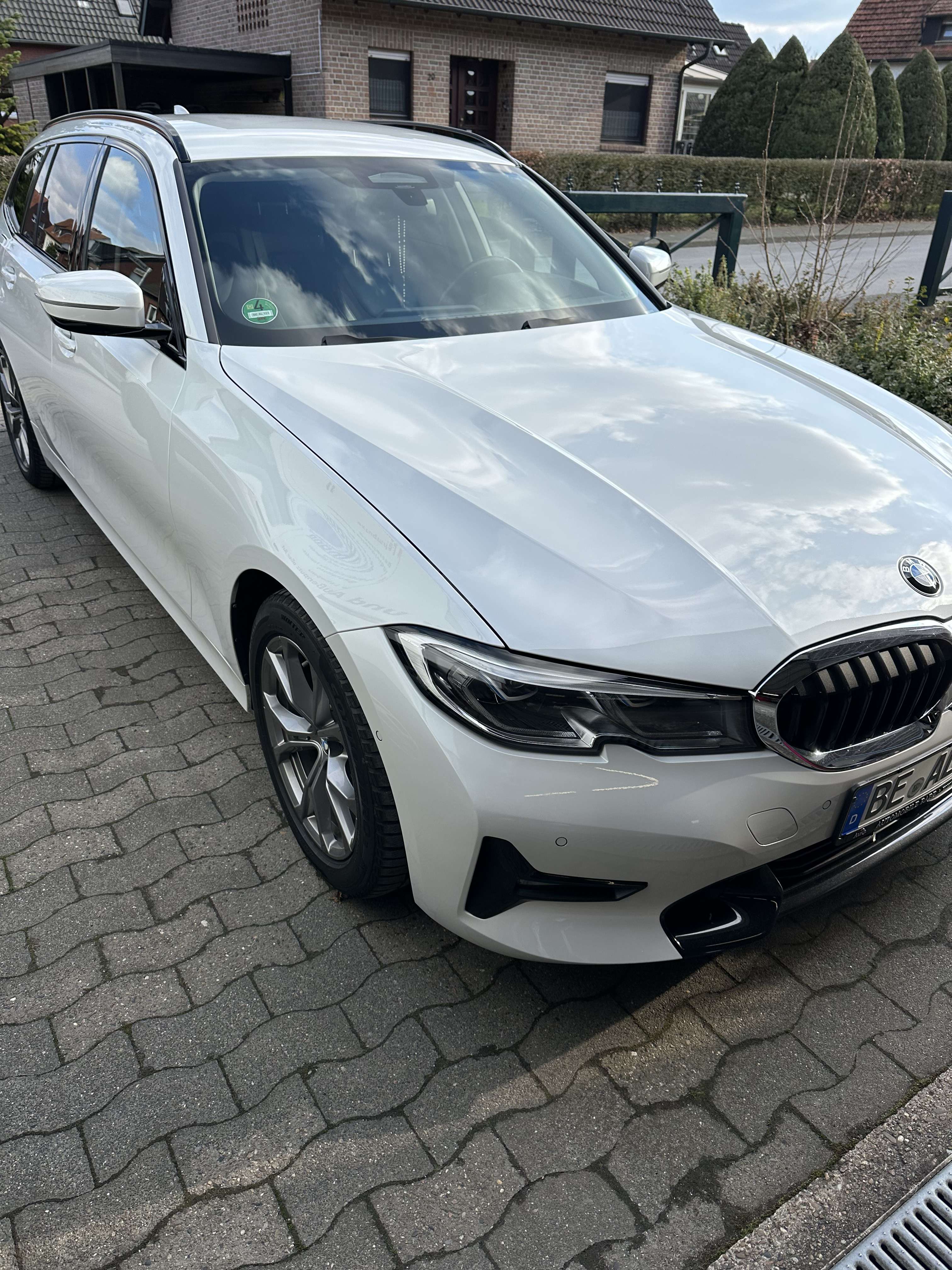 Second hand Bmw 3 Series 320