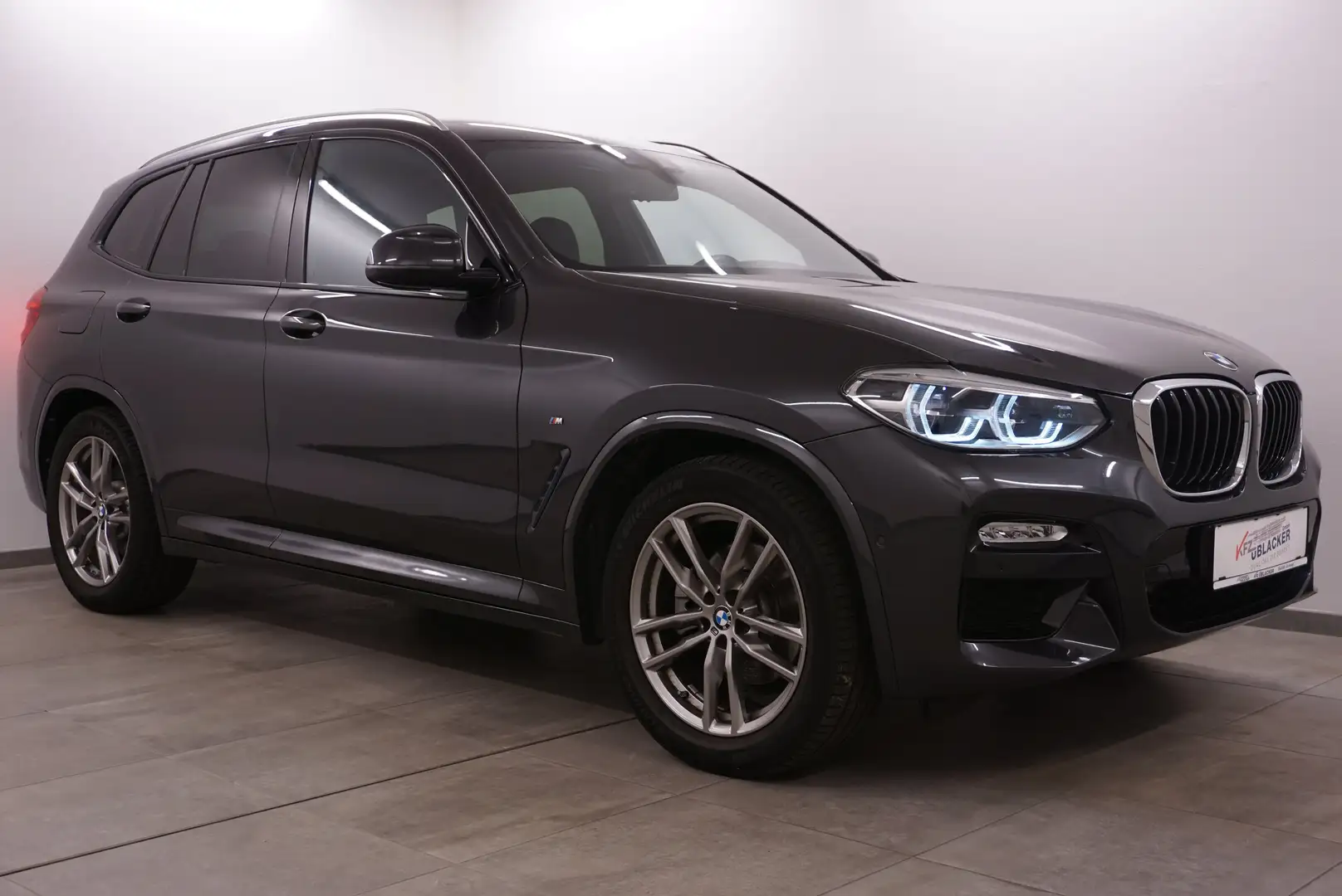 BMW X3 xDrive 20 d M Sport // Adaptiv LED // Anhängerv Grau - 1
