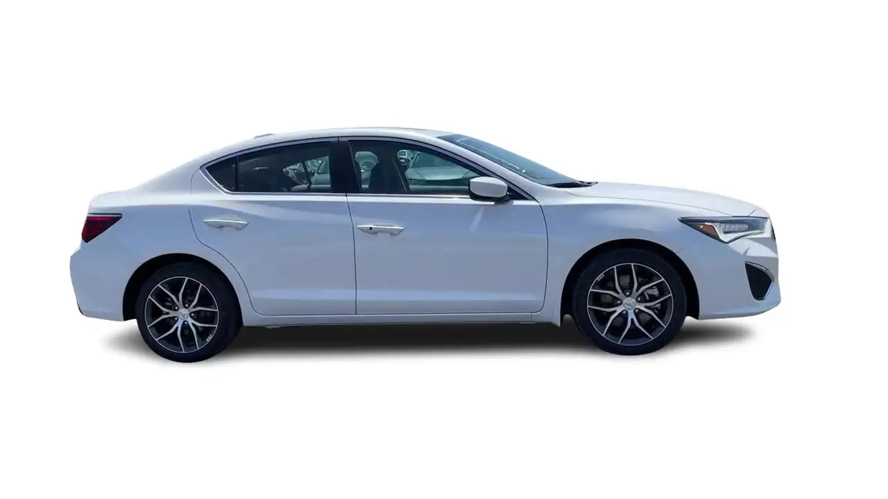 Acura ILX снимка Acura ILX