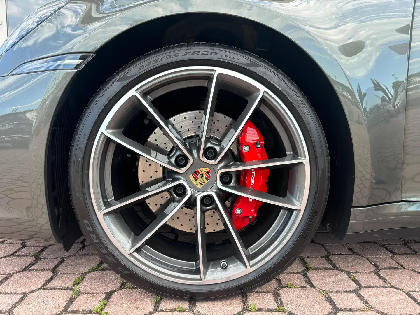 Porsche 992 911 Coupe 3.0 Carrera 4S auto Grigio - 2