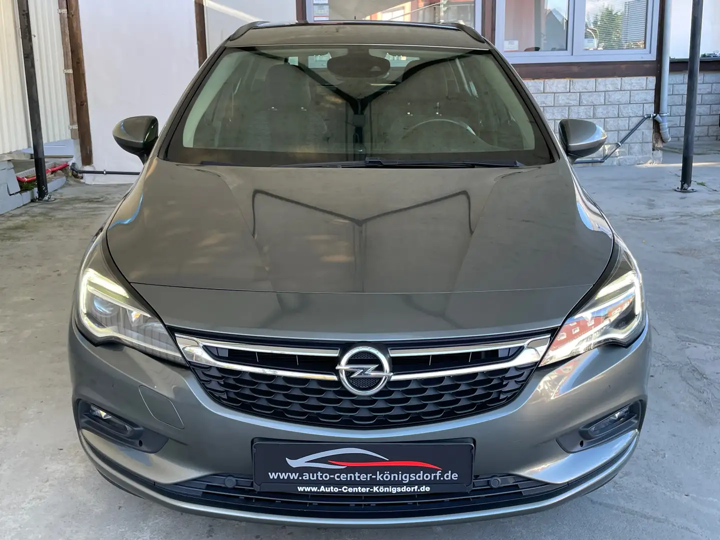 Opel Astra K 1.6 Sports Tourer Business *Navi *1.HAND Schwarz - 2