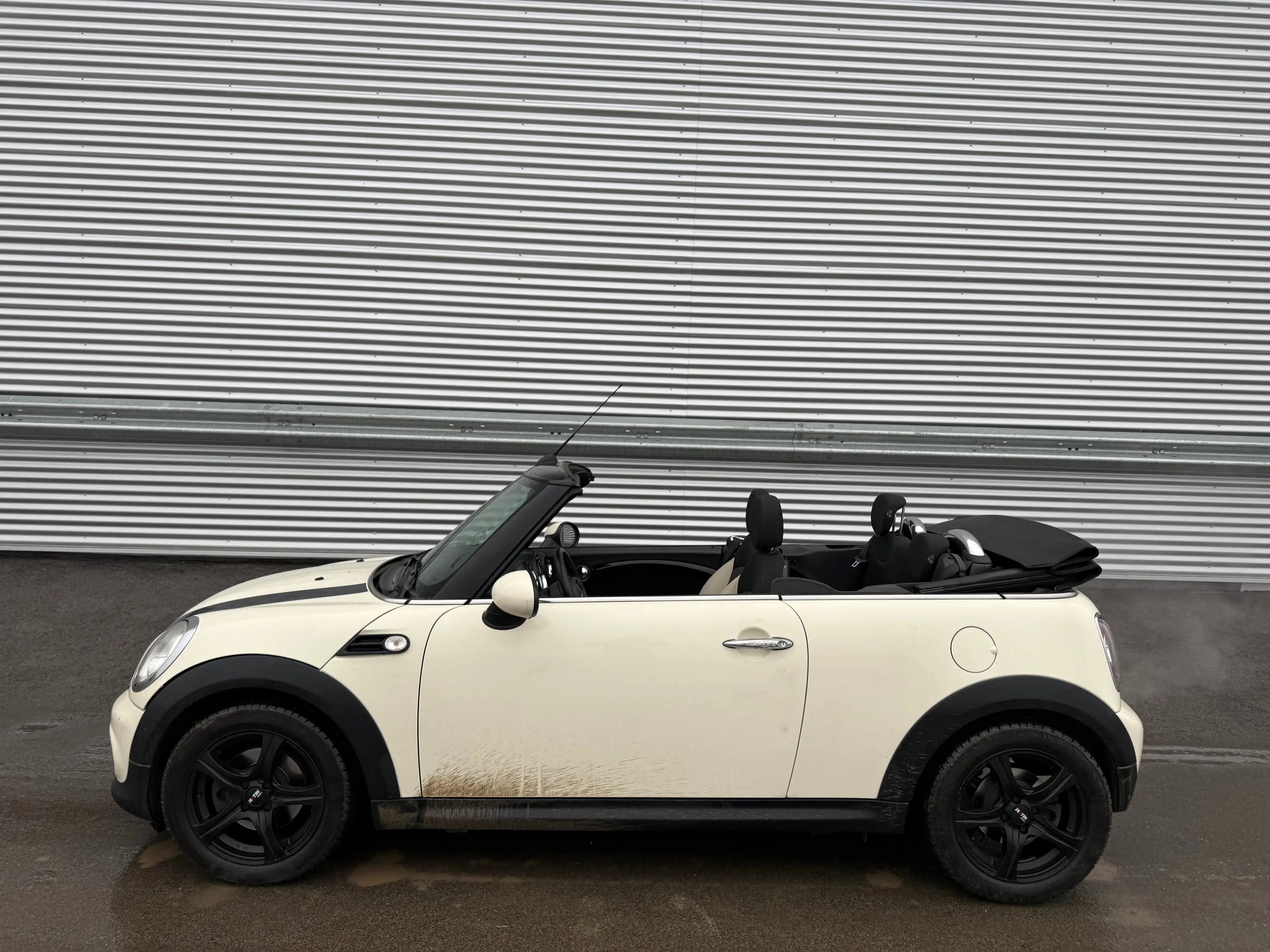MINI One Cabrio Cabrio 1,6 ID:13 — photo 4