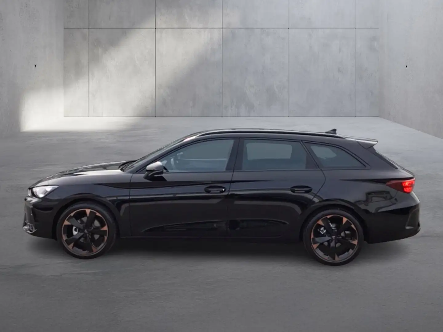 CUPRA Leon 1.5 eTSI DSG Schwarz - 1